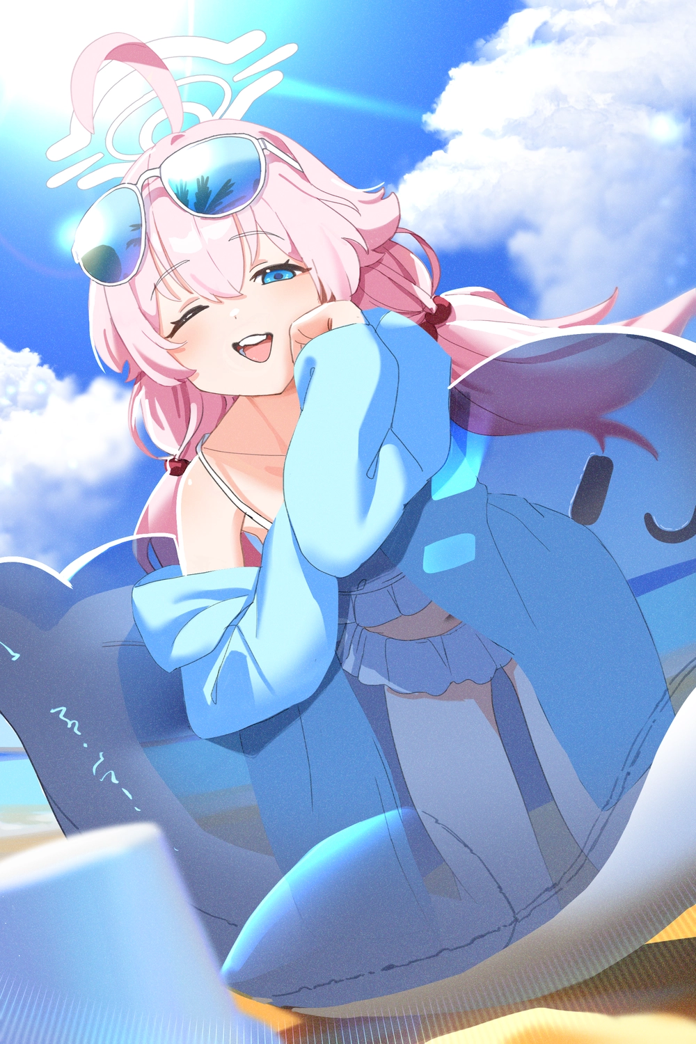 ảnh chibi Hoshino Blue Archive vui vẻ 