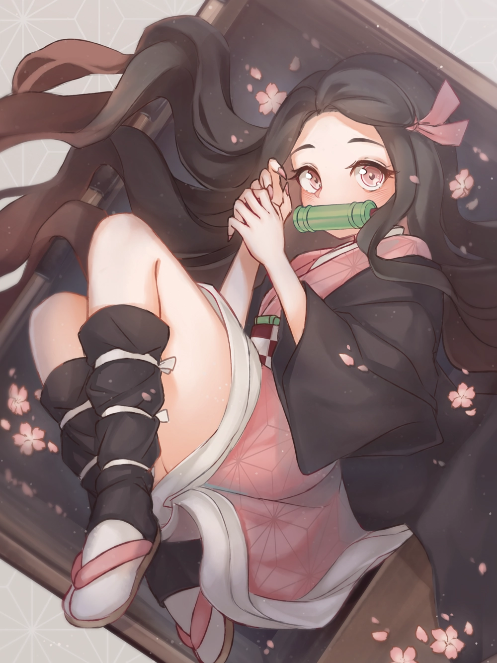hình ảnh nezuko cảm động 