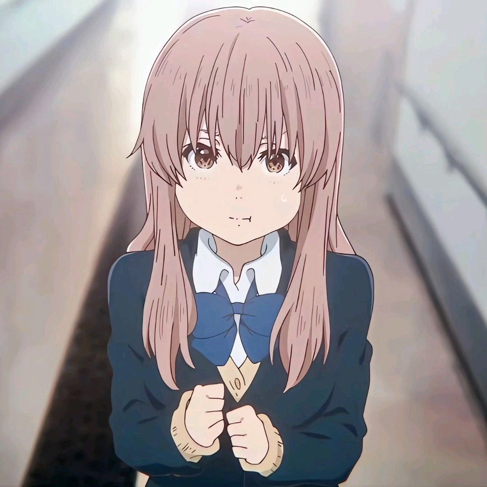 ảnh shouko nishimiya đang mỉm cười 