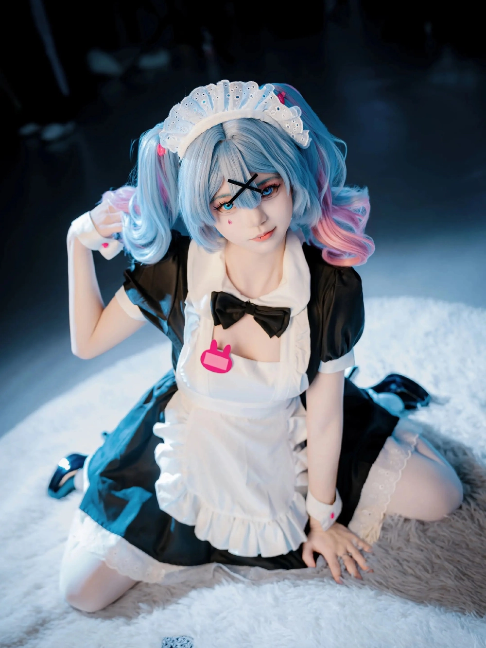 cosplay hầu gái bikini quyến rũ 