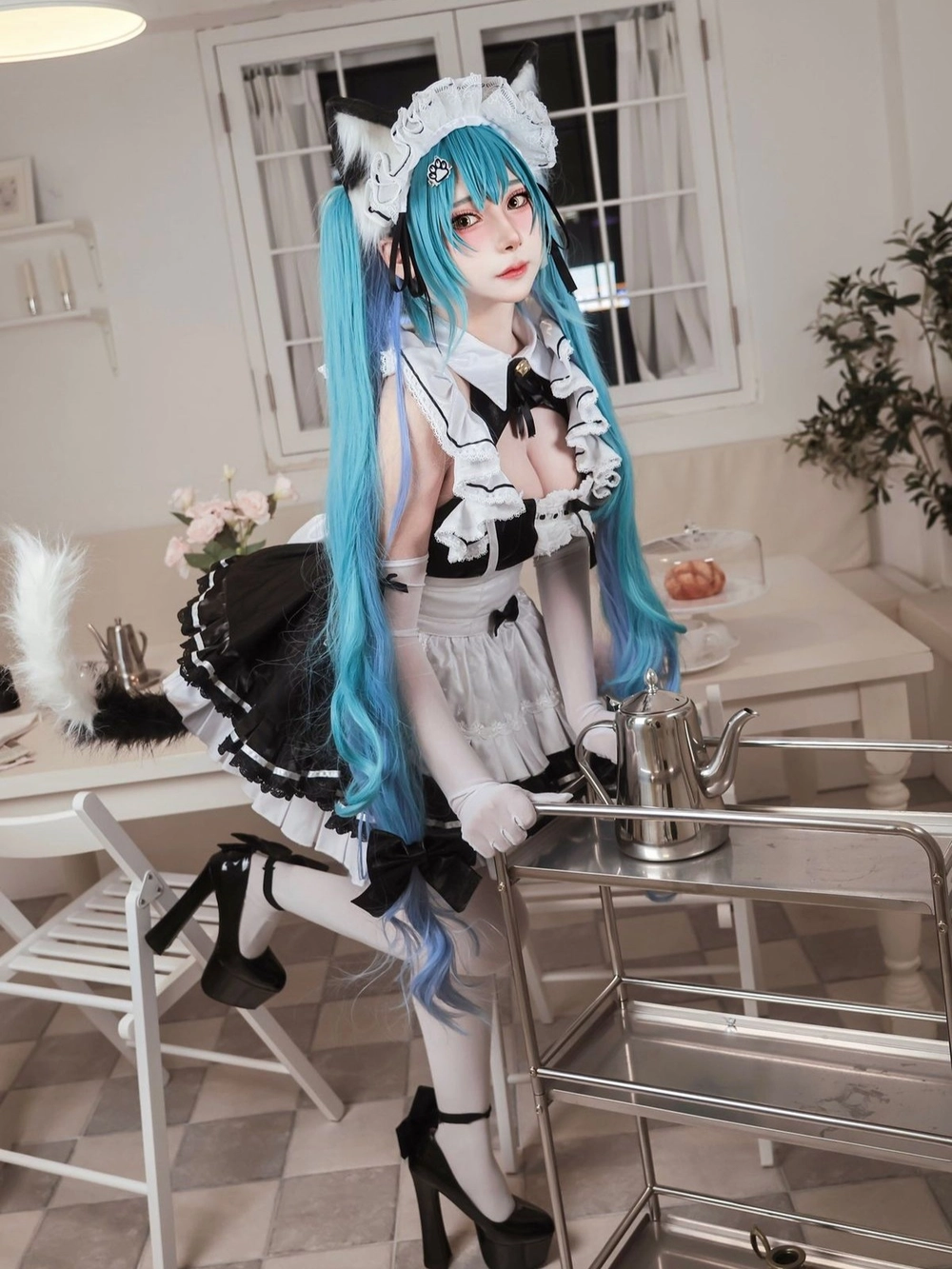 cosplay hầu gái anime dễ thương 
