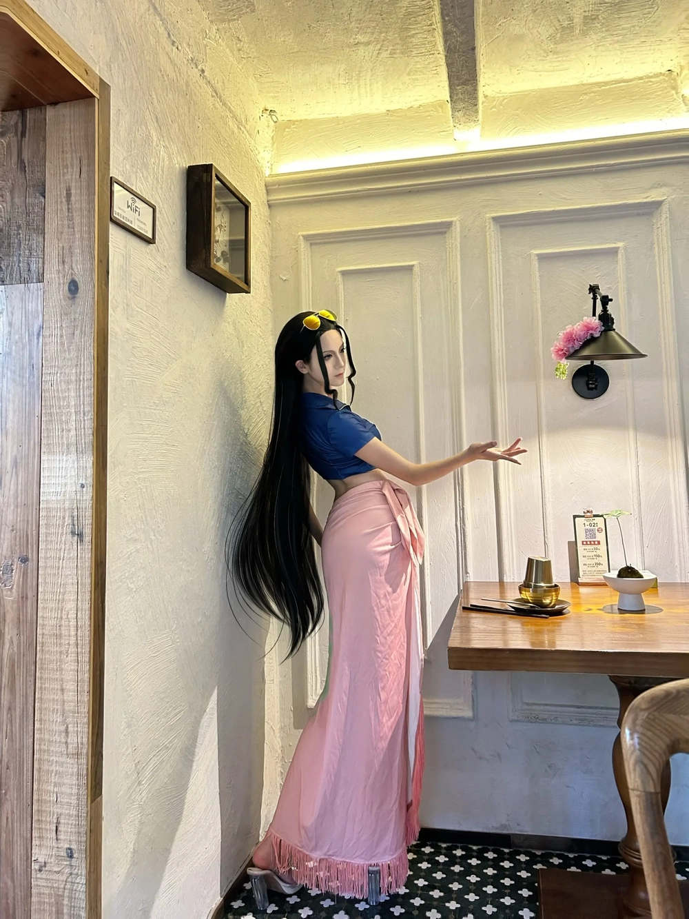 cosplay nico robin quyến rũ 