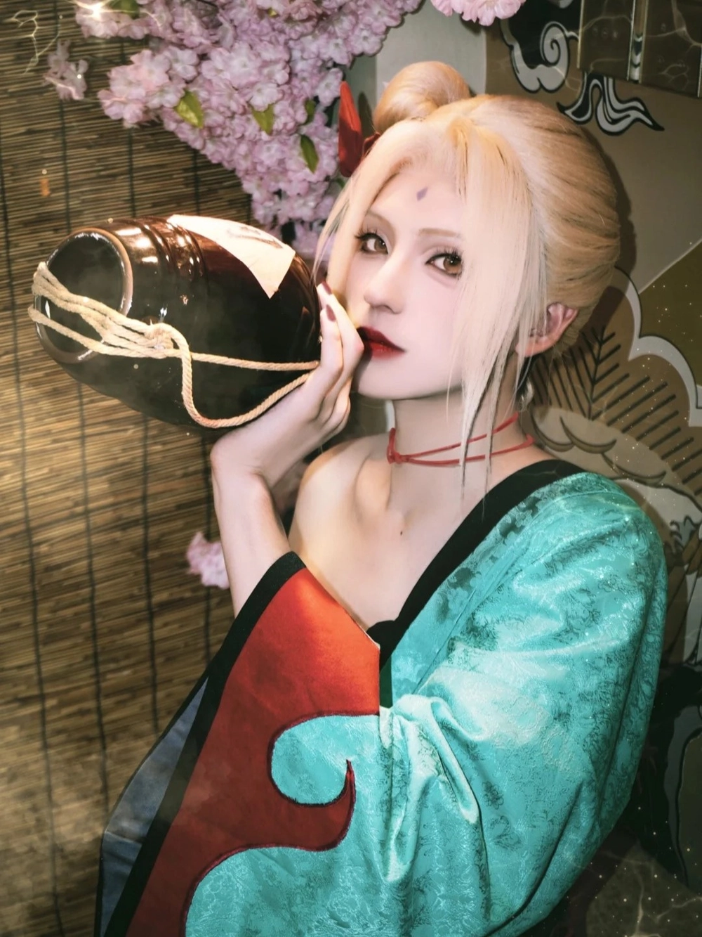 anime cosplay tsunade quyến rũ 