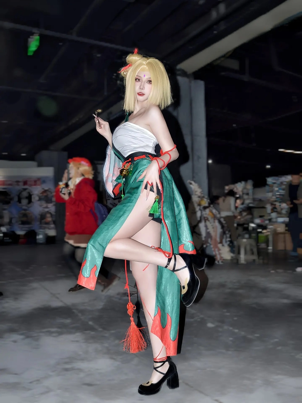 cosplay tsunade chi tiết 
