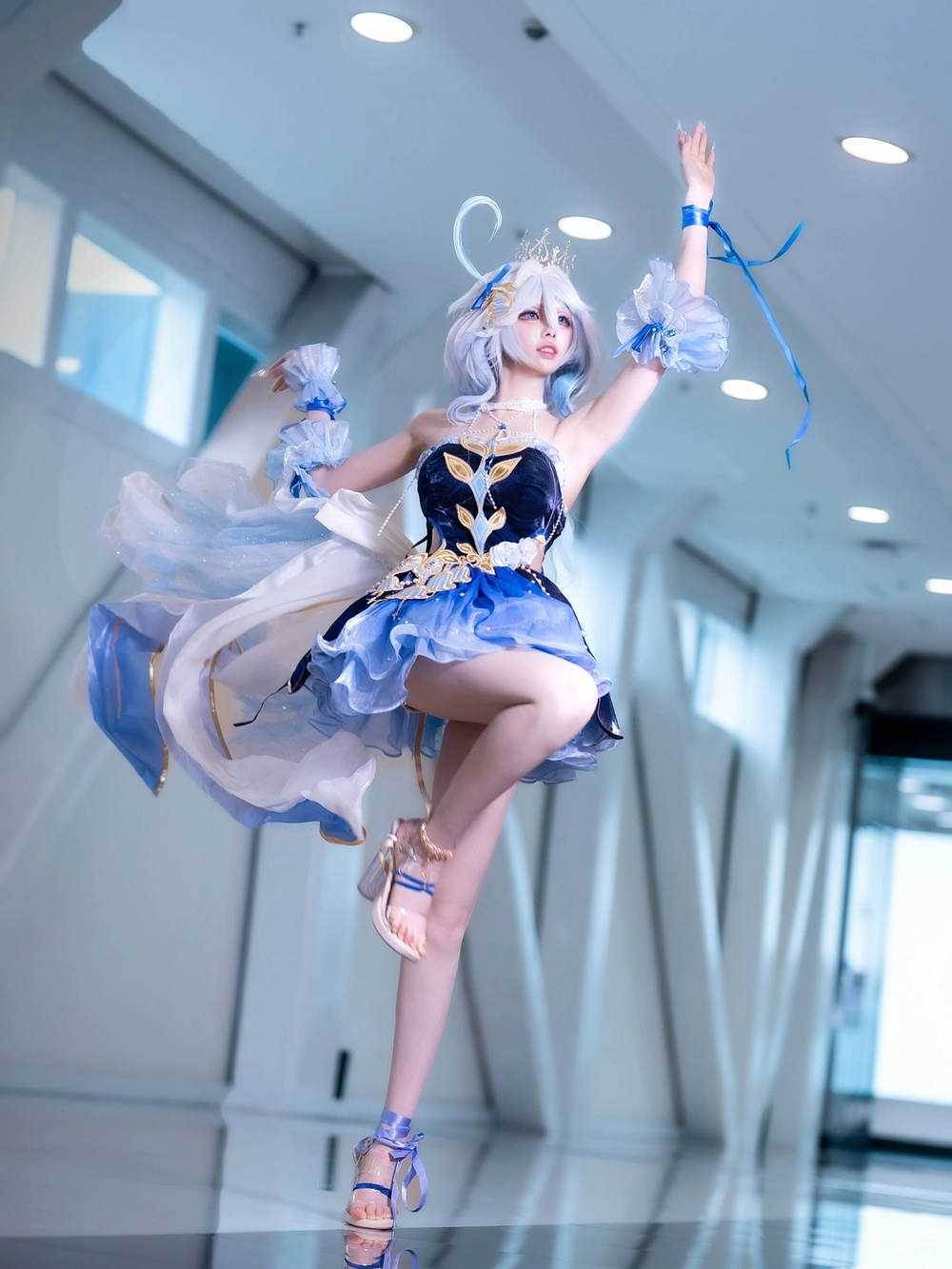 hình ảnh furina cosplay nghệ thuật 