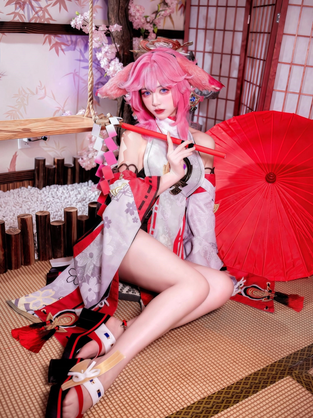 cosplay yae Genshin sắc sảo 