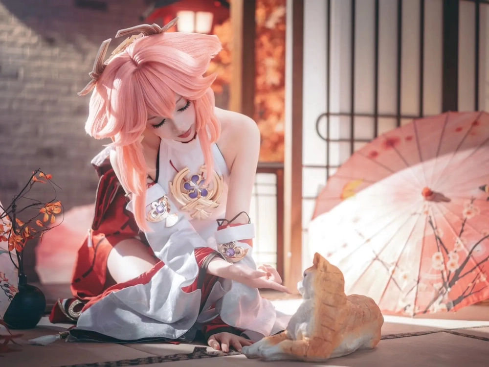 hình Yae Miko cosplay độc đáo, sáng tạo