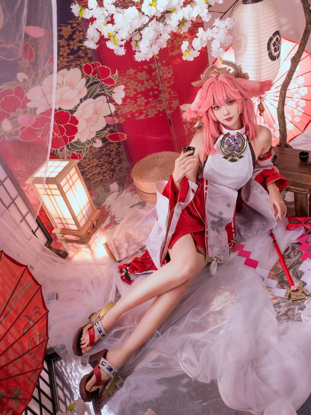 hina cosplay yae miko đáng yêu 