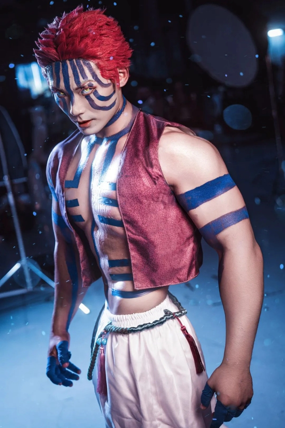 akaza kimetsu no yaiba cosplay cực ngầu