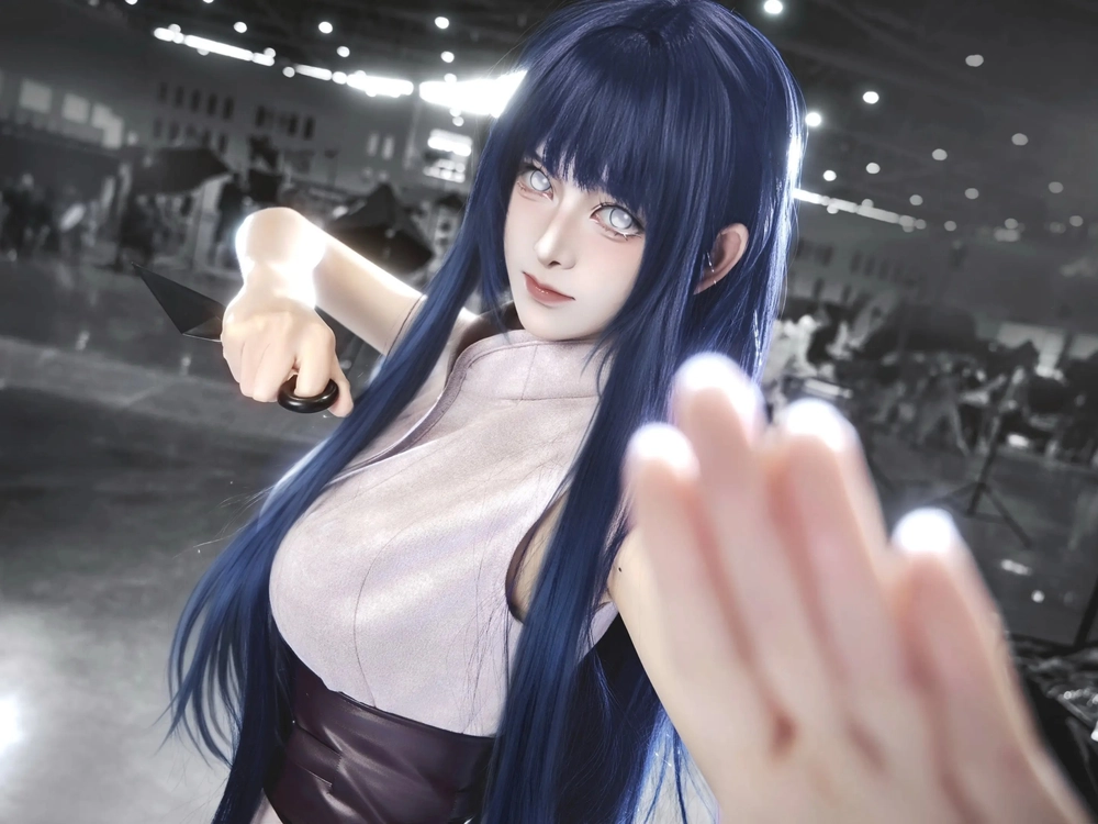 hình cosplay hinata dễ thương 