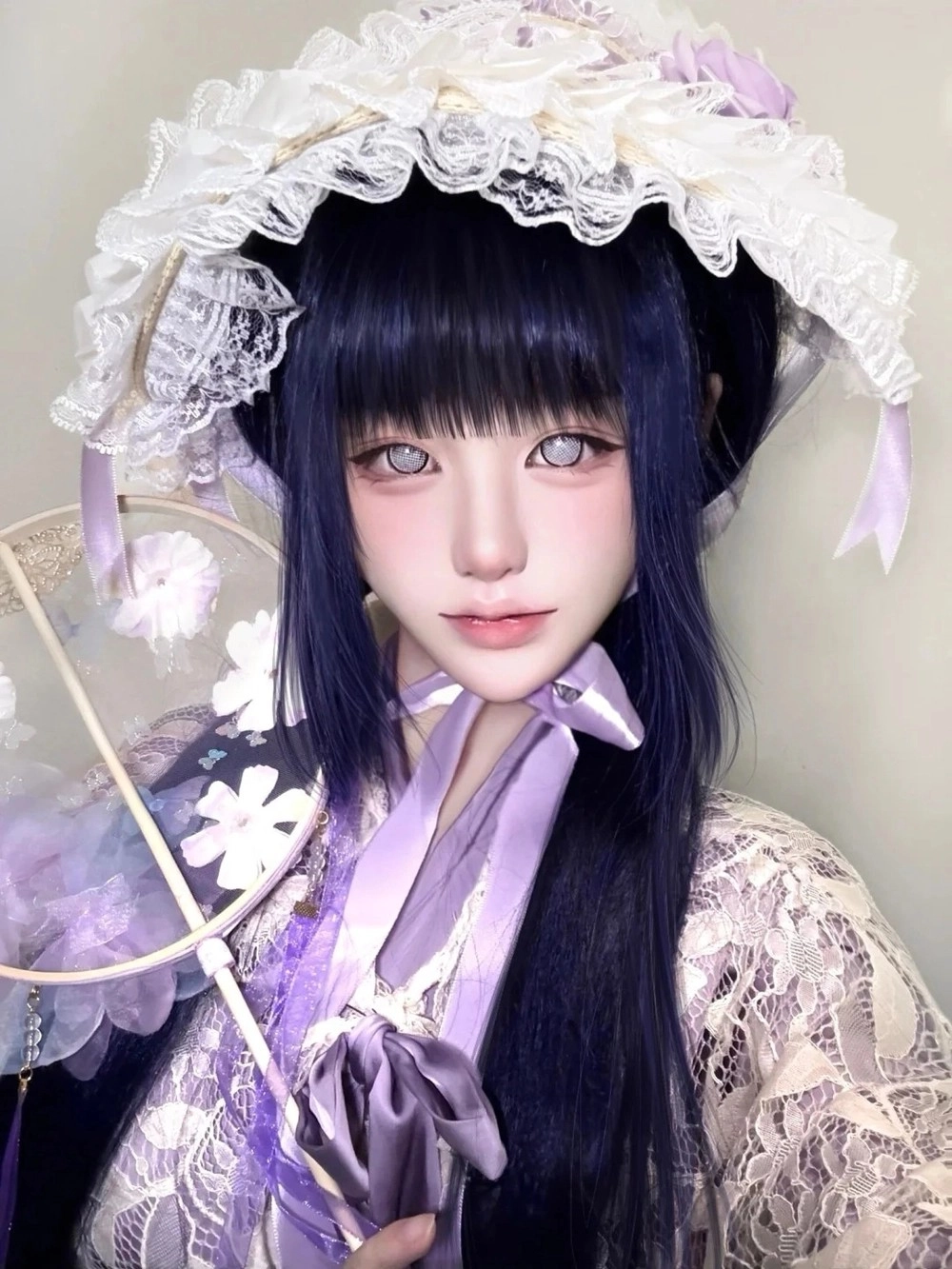 hình cosplay Hinata Naruto phiên bản cổ điển
