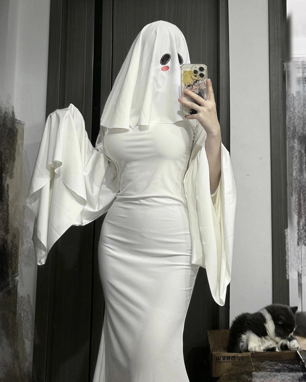 cosplay bé ma tóc xõa 