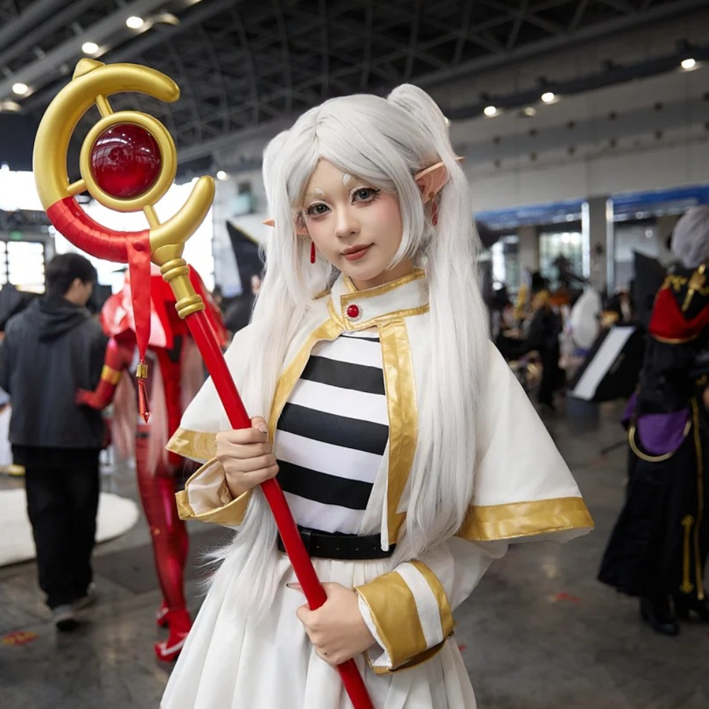 cosplay của frieren anime