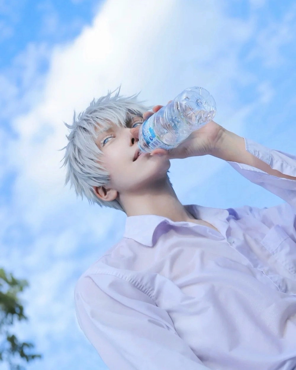 hình ảnh cosplay gojo trong jujutsu kaisen 