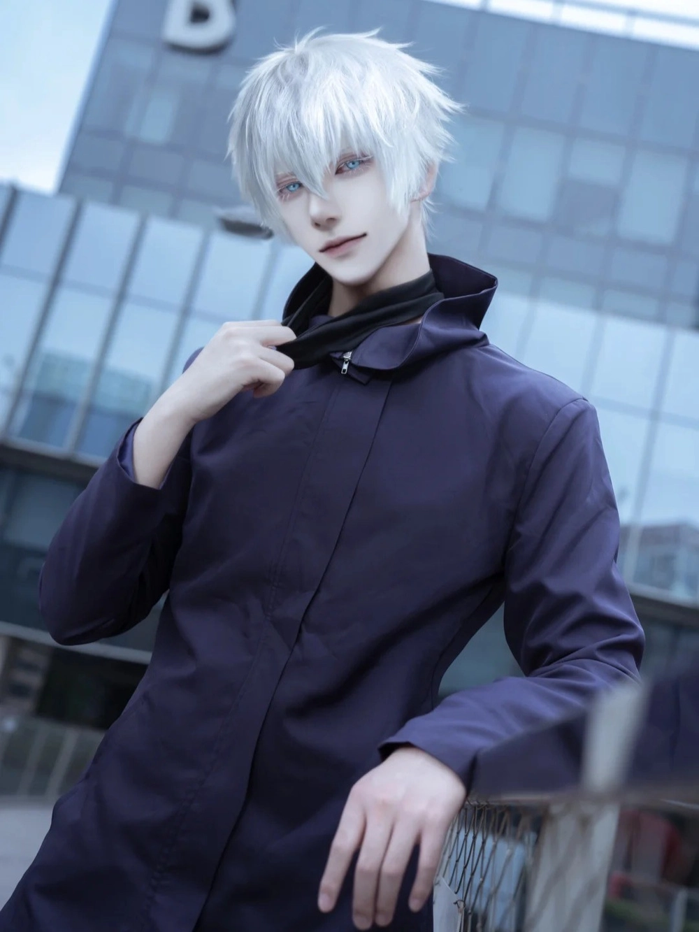gojo satoru cosplay từ anime nổi tiếng 
