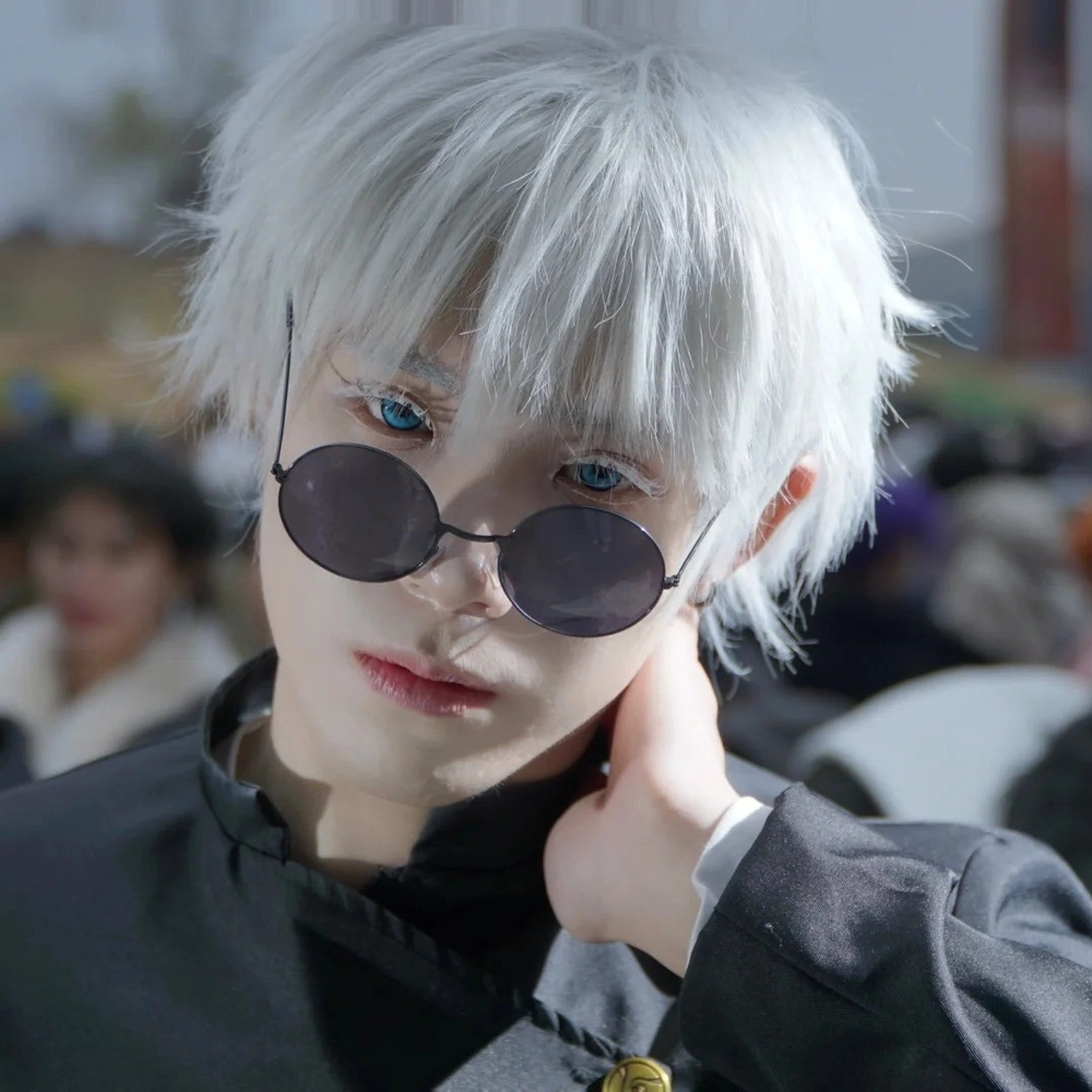 hình ảnh gojo cosplay cực ngầu 