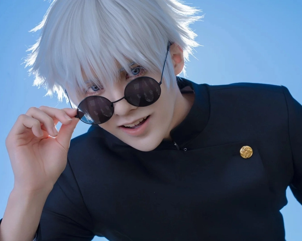 gojo satoru cosplay đầy sức mạnh 