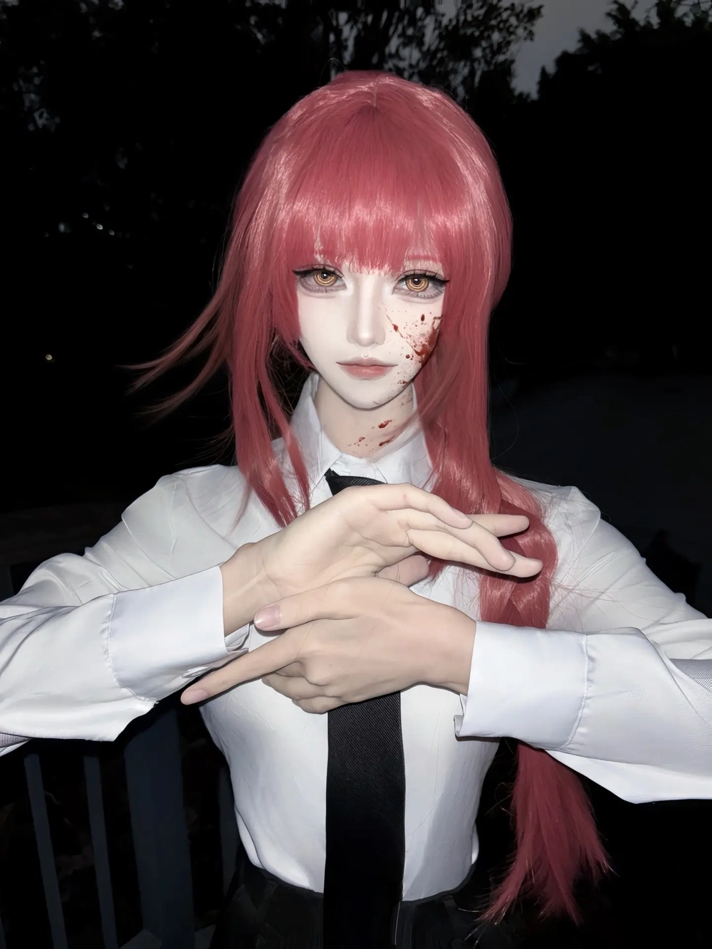 ảnh cosplay makima chainsaw man 