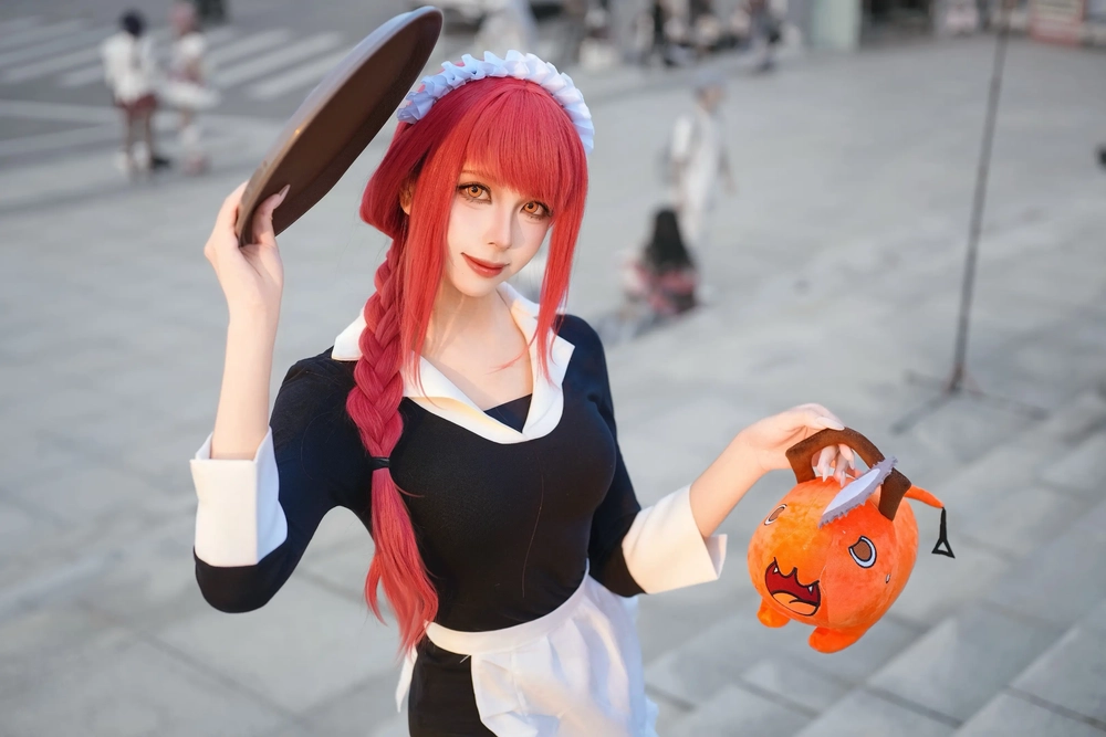 cosplay makima vui nhộn 