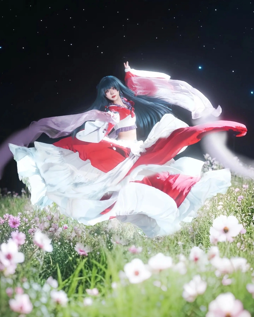 Maomao cosplay ánh sáng đẹp