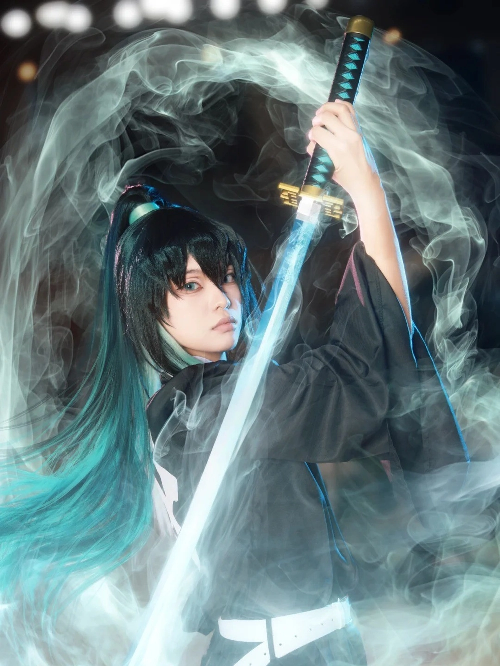 tokitou muichirou cosplay kimetsu ngầu lạ 