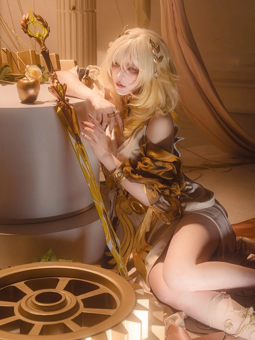 hình aglaea honkai cosplay đẹp