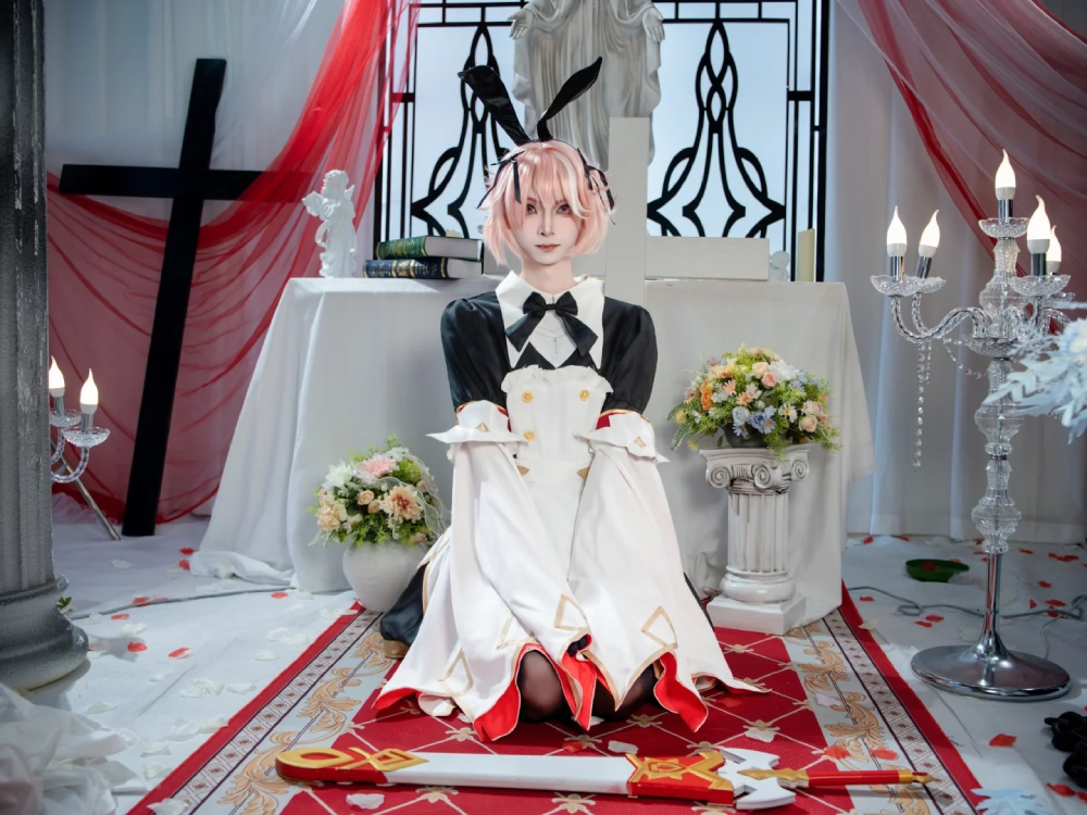 hình cosplay Astolfo nổi bật