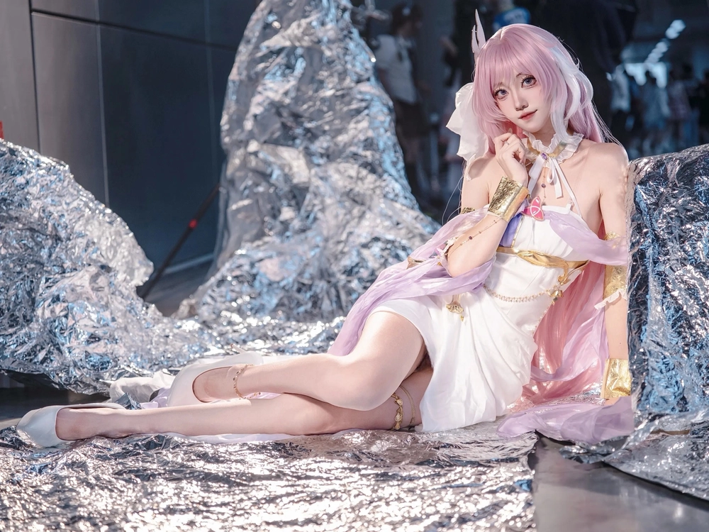elysia cosplay honkai phong cách anime