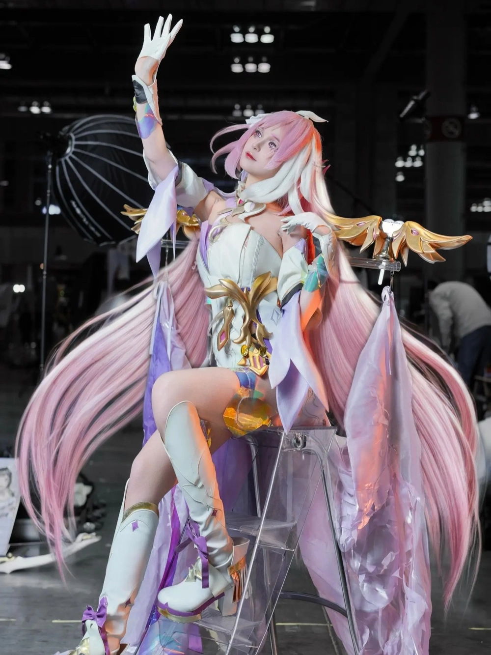 elysia anime tạo hình trong sáng