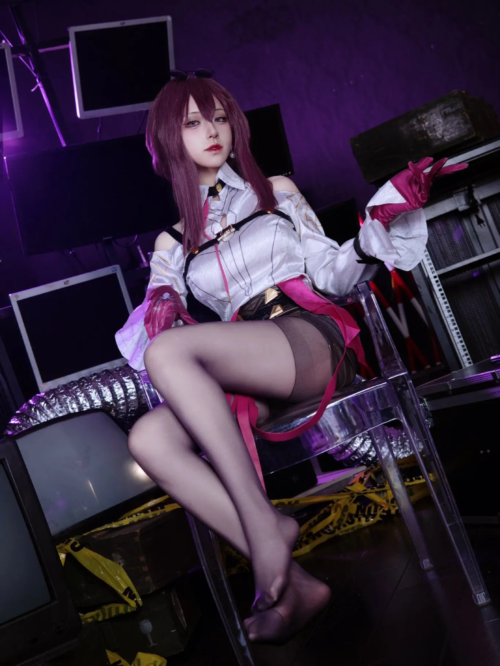 hình cosplay honkai kafka
