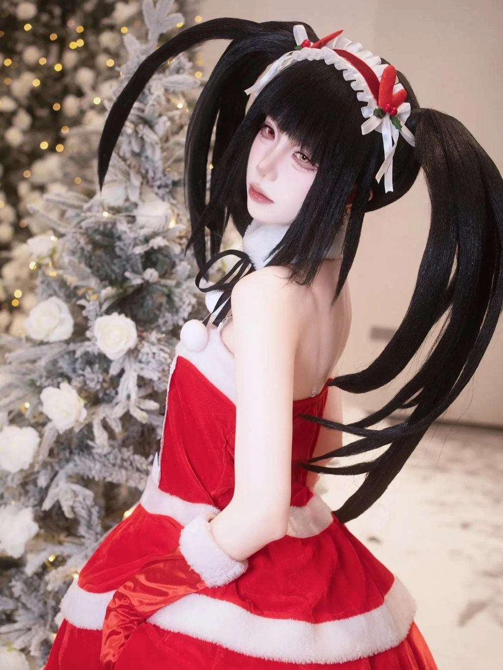 Hình Tokisaki Kurumi cosplay