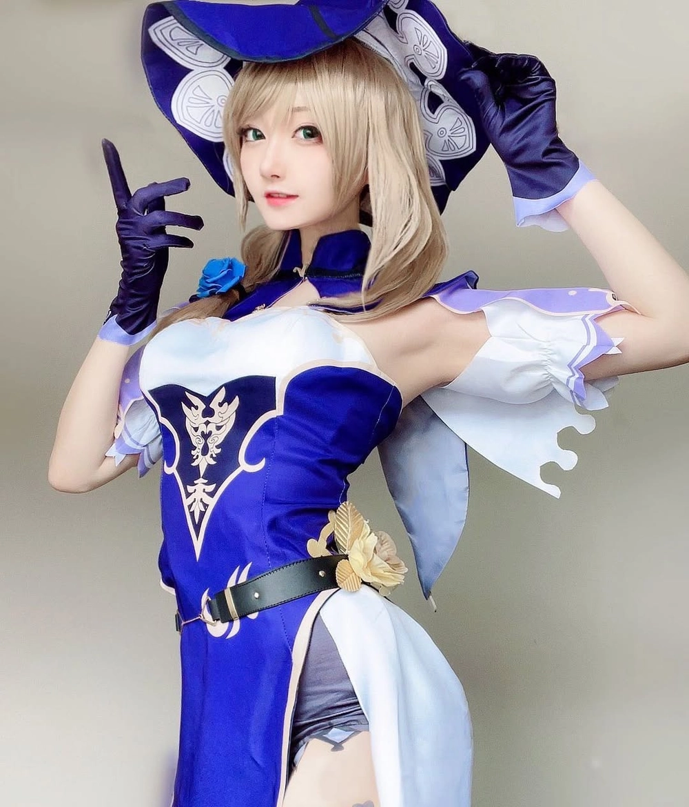 ảnh Lisa Genshin cosplay đẹp lung linh