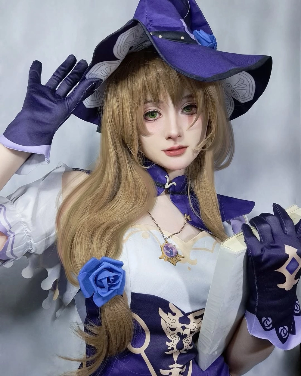 Lisa Genshin Impact cosplay dễ thương