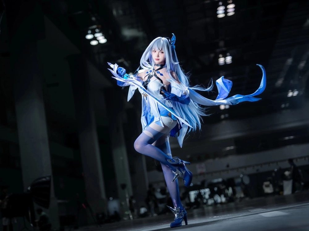skirk cosplay góc chụp gần
