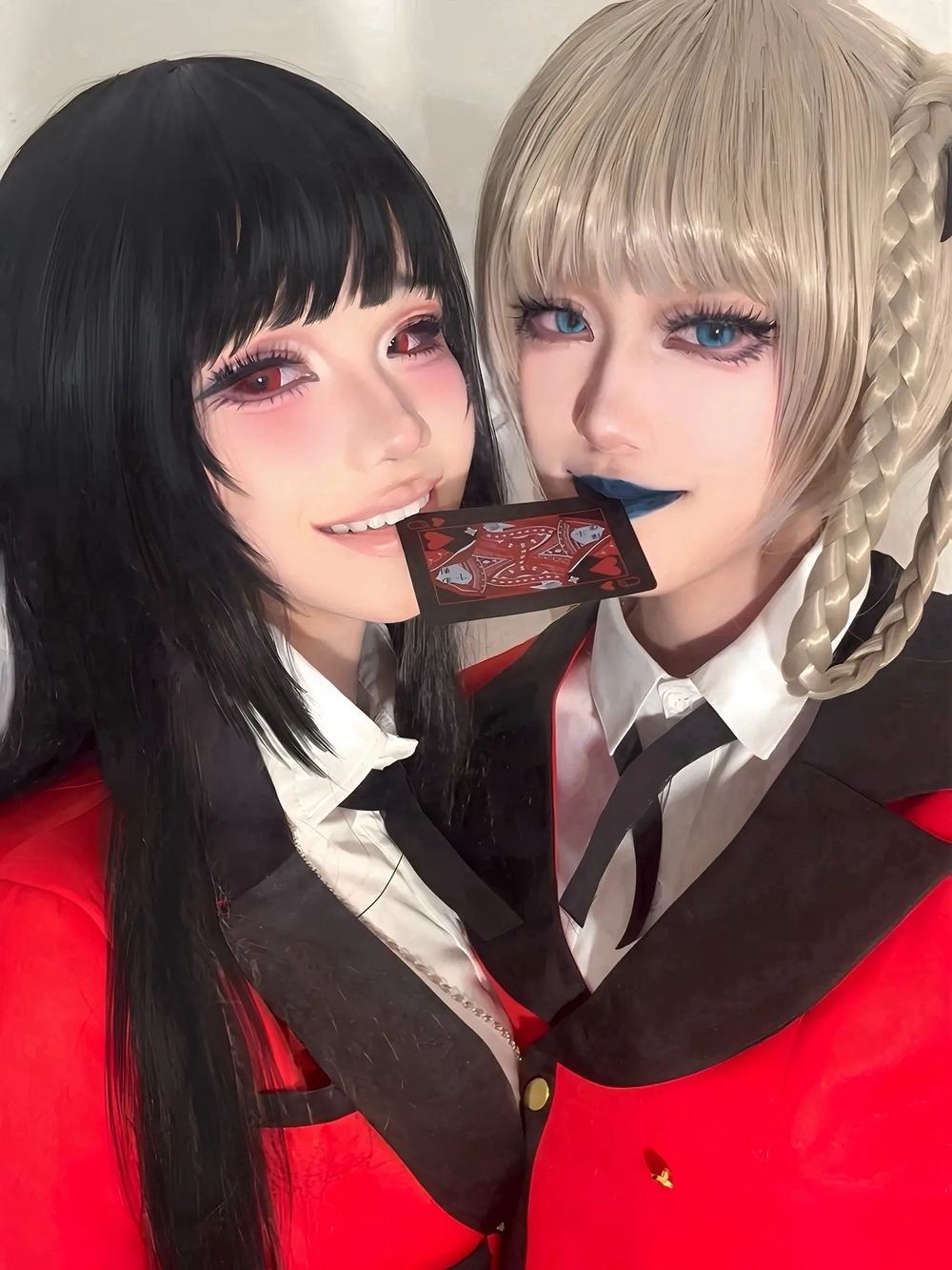 hình Yumeko Jabami trong trang phục Kakegurui