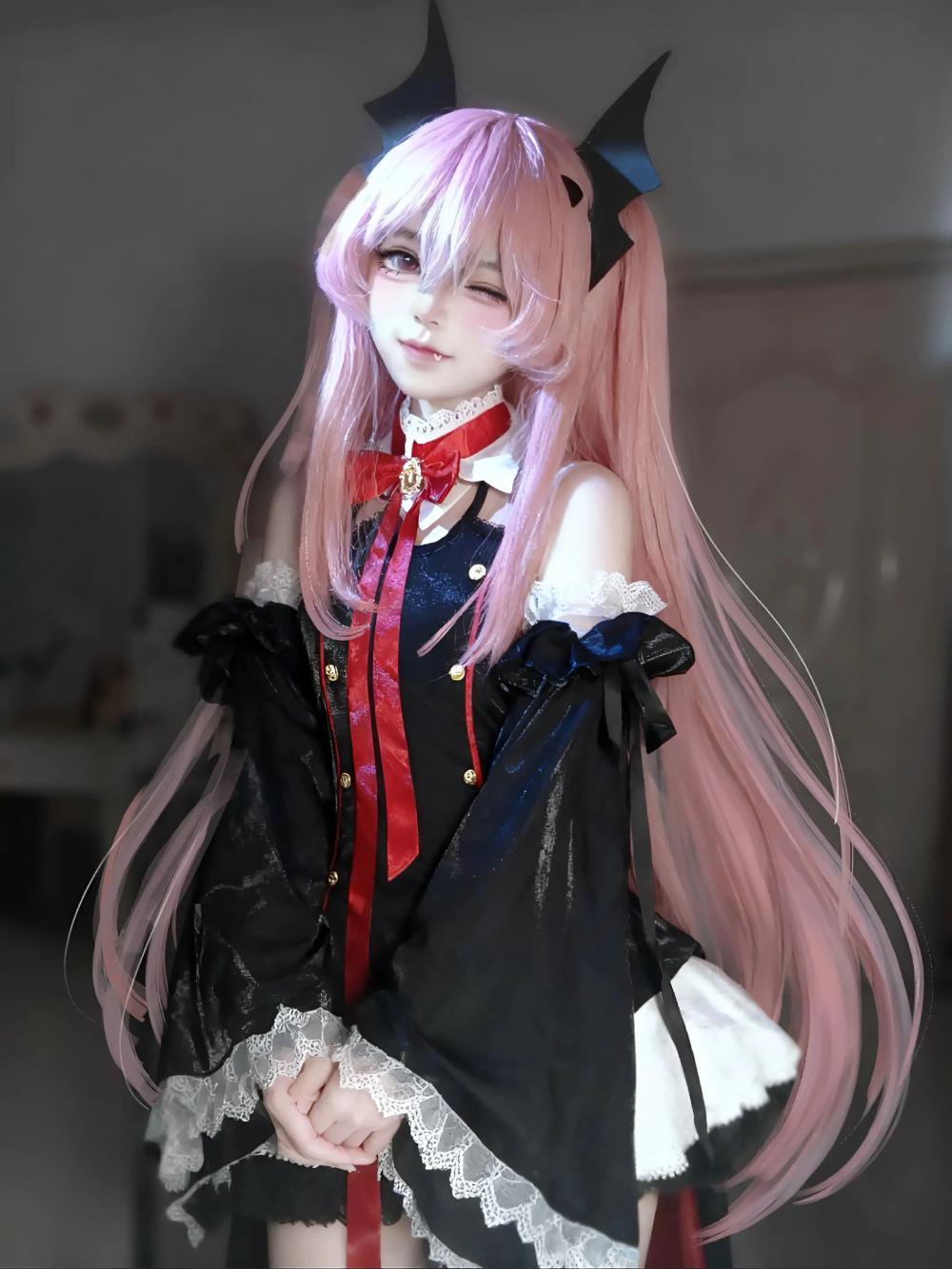 cosplay Krul Tepes dễ thương