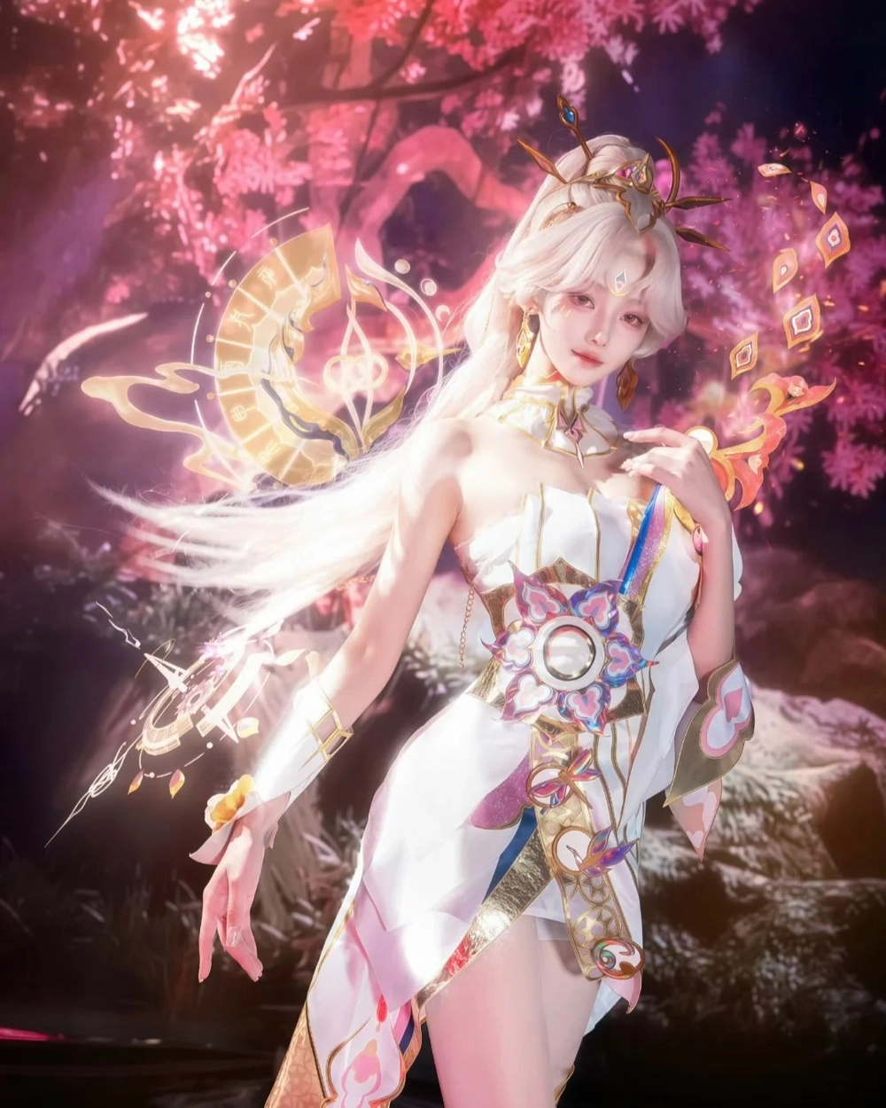 aov cosplay ngoài đời