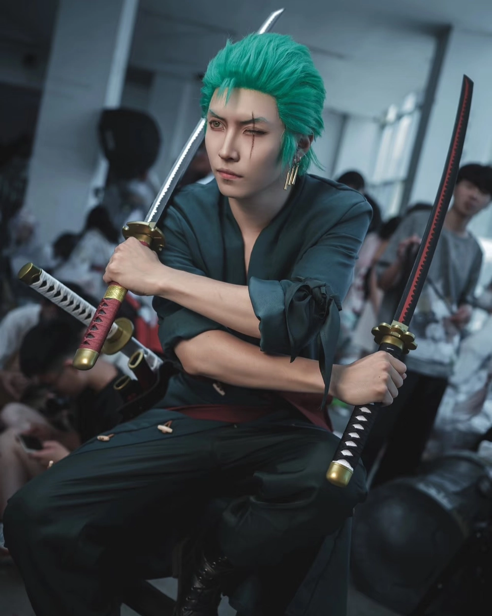 cosplay zoro phong cách chuẩn