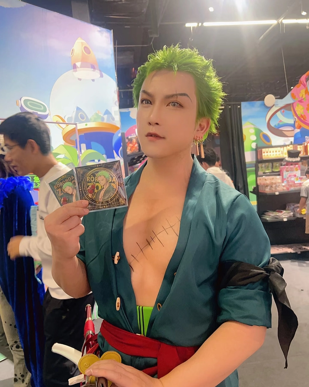 hình zoro cosplay đẹp