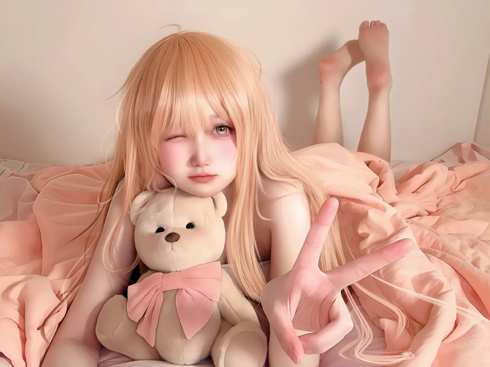 cosplay mahiru shiina nụ cười tỏa nắng
