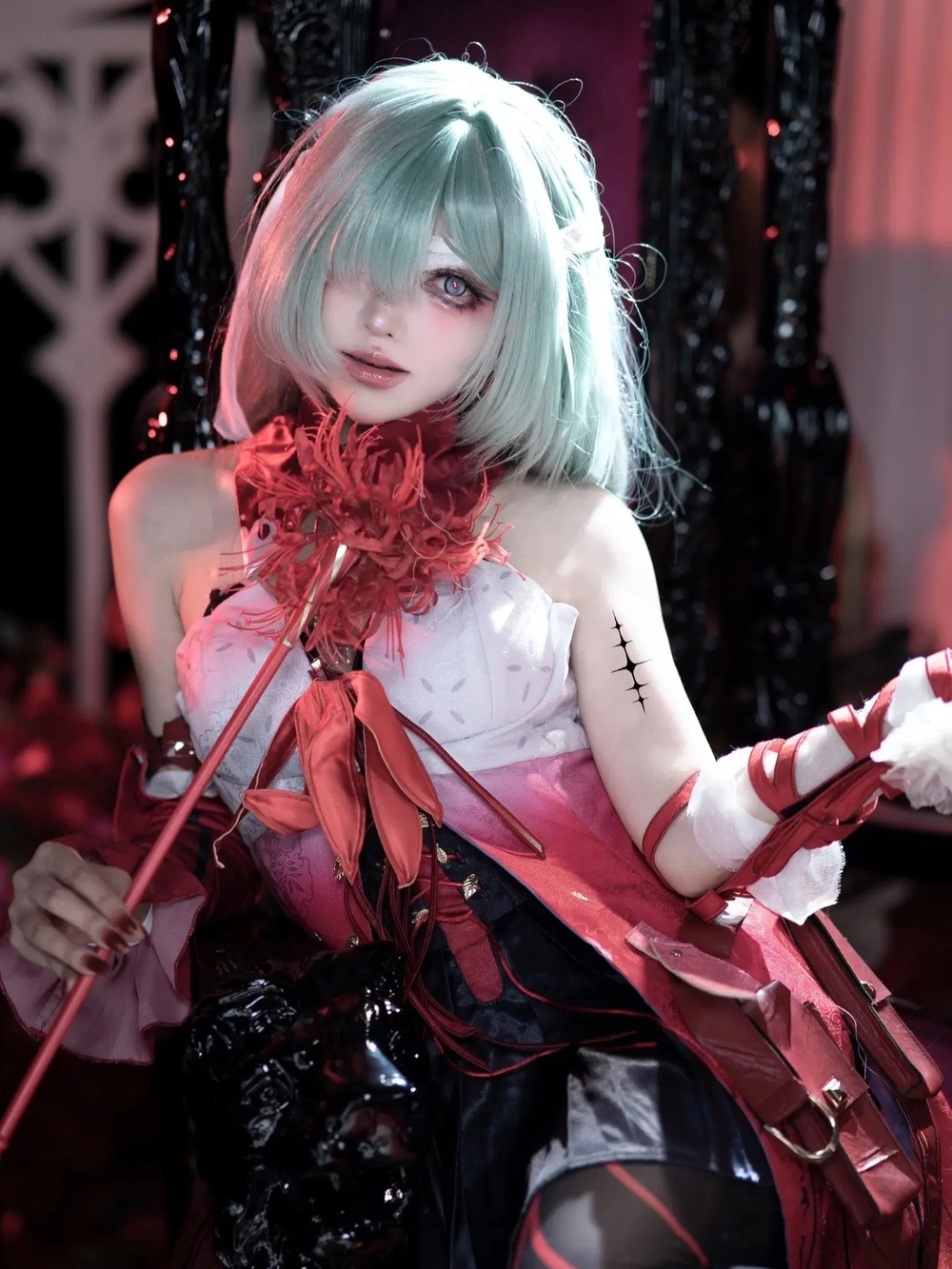 ảnh cosplay phrolova ngầu