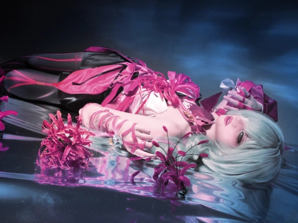 ảnh phrolova cool girl