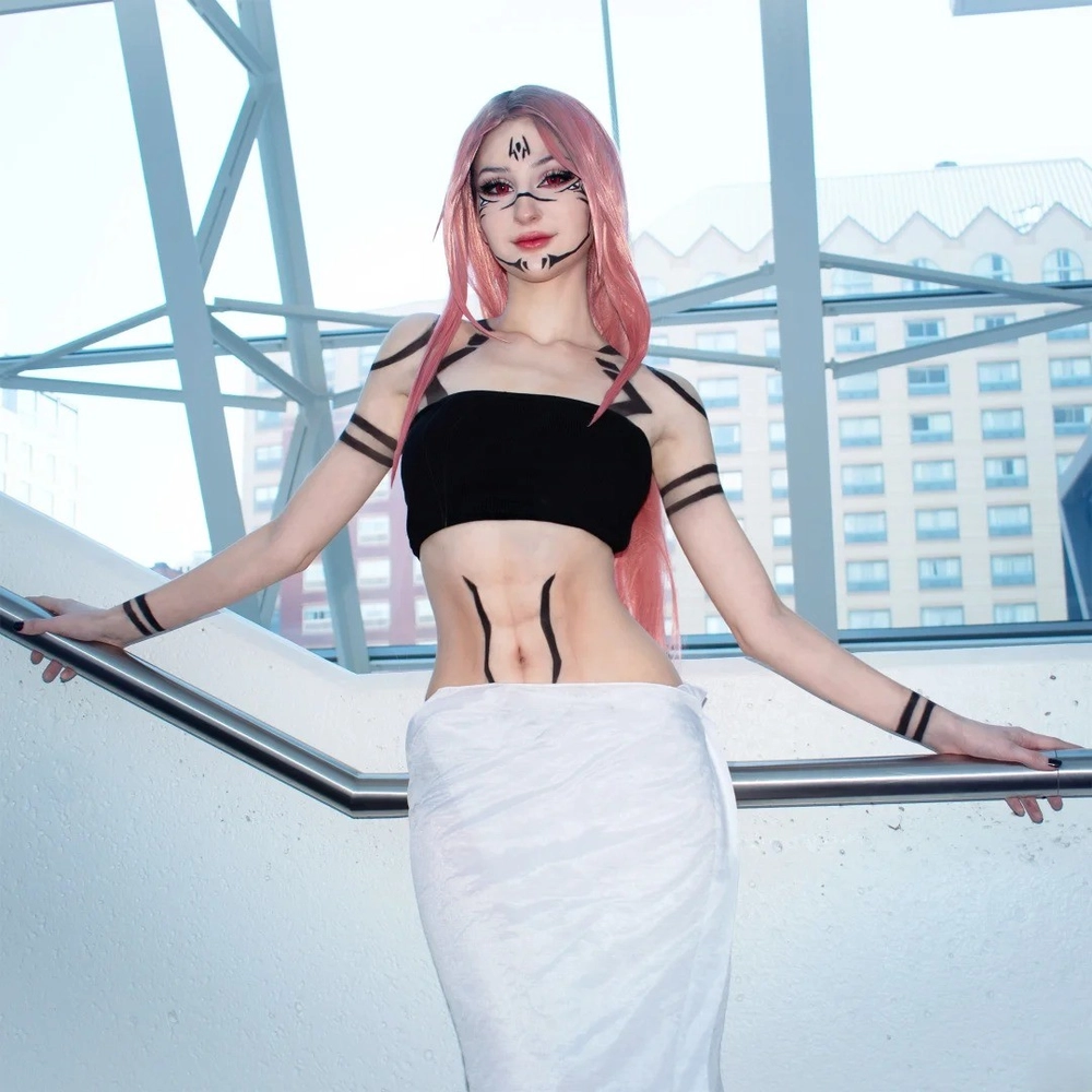 cosplay sukuna ngoài đời thật