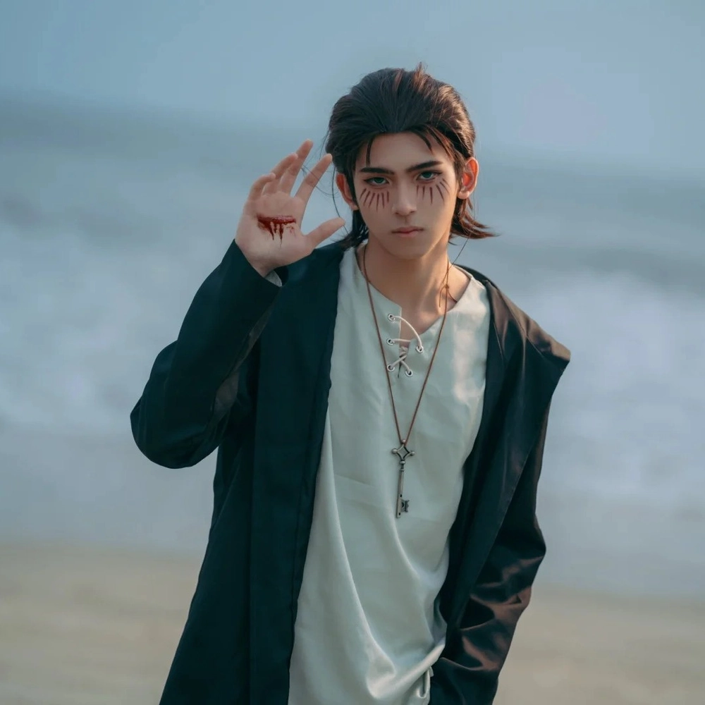 ảnh attack on titan cosplay sinh động