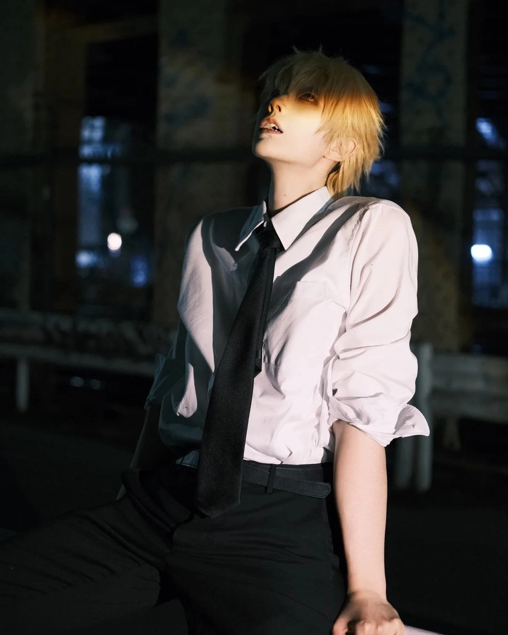 ảnh cosplay chainsaw man độc đáo