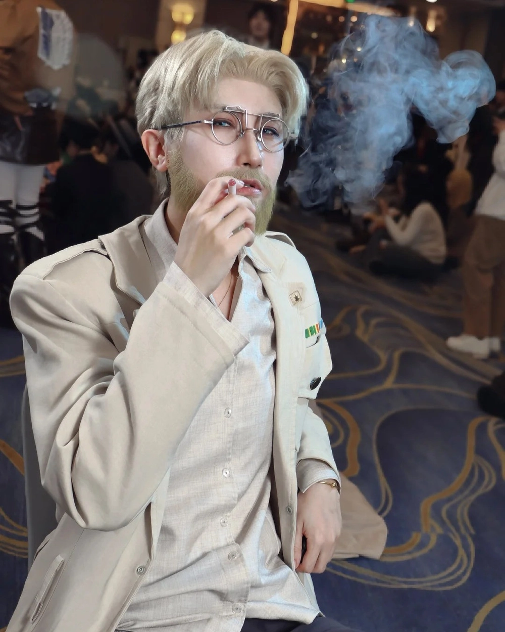 cosplay attack on titan đẹp mạnh mẽ