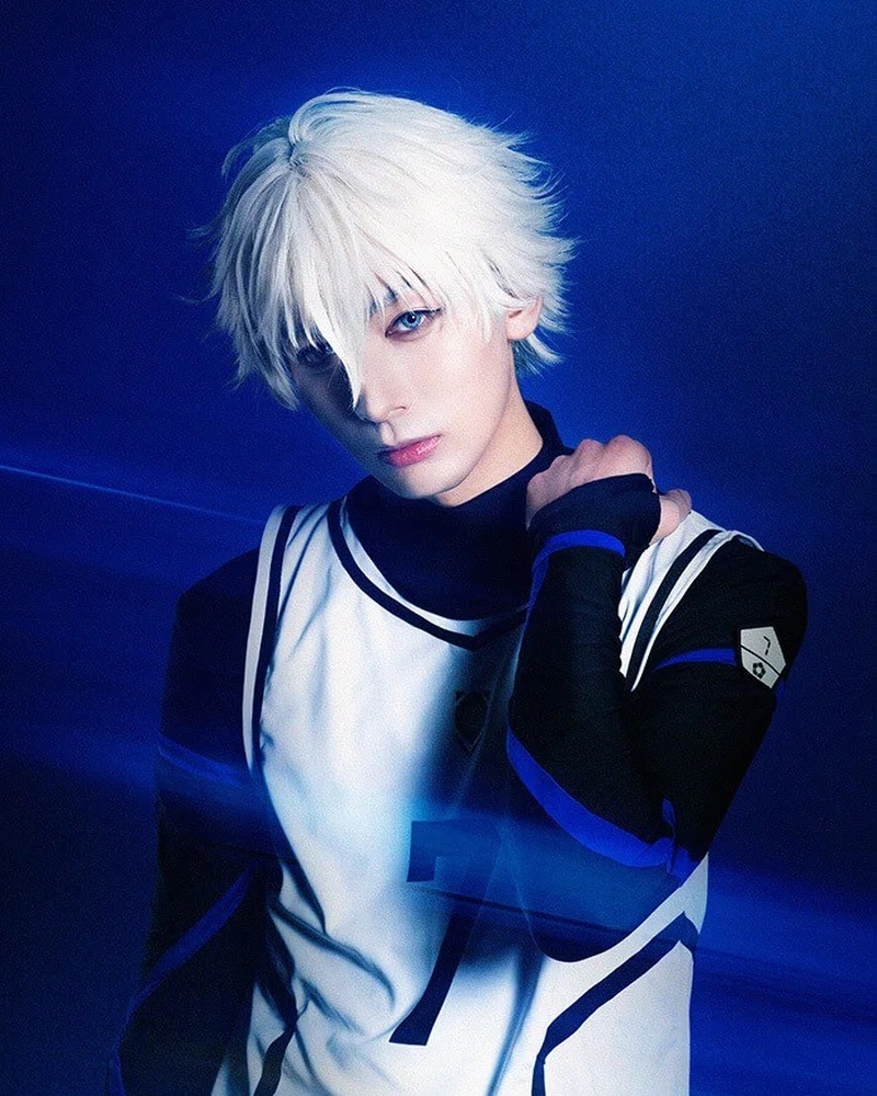 cosplay blue lock sân bóng