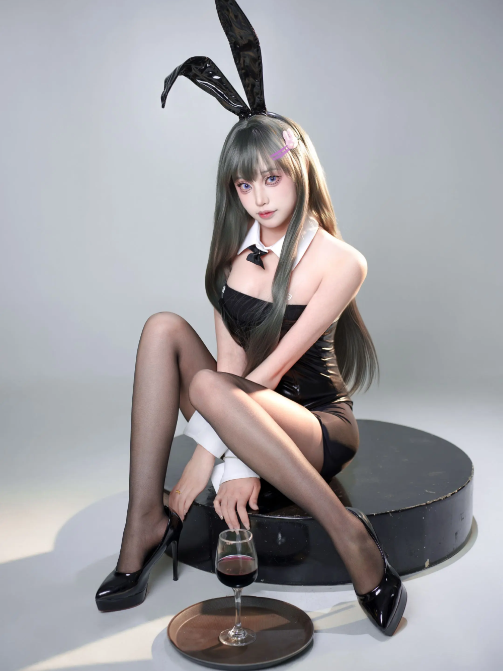 cosplay mai sakurajima với tai thỏ