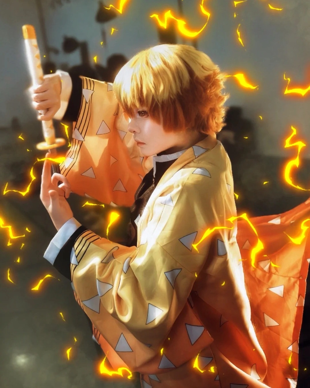 cosplay zenitsu ấn tượng
