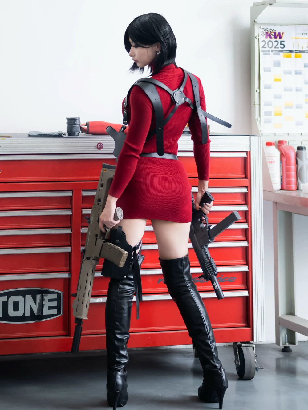 ada wong cosplay thần thái ấn tượng